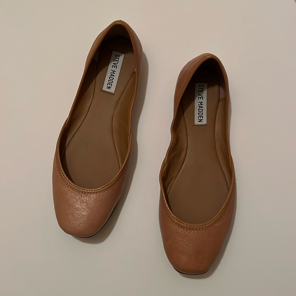 Steve Madden Shoes - Steve Madden Azika Tan Leather Upper Flats Size 8